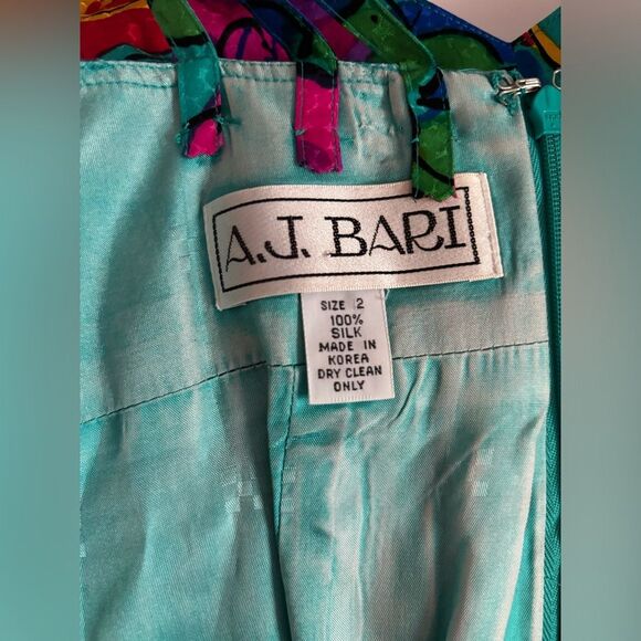 A.J. Bari Vintage 100% Silk Floral Bodycon Dress | 2 | - Picture 11 of 13